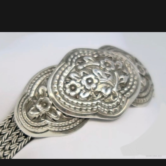 Sterling silver 925 Thailand bracelet. Size 6. Stunning craftsmanship! Repousse - Picture 2 of 3